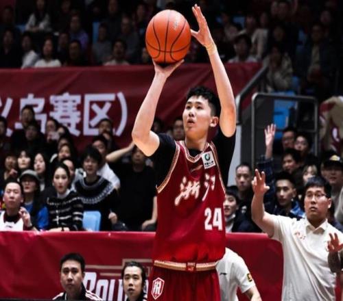 海港中场强,逼抢促成奥,斯卡远射得,皇冠体育,CROWN,SPORTS,皇冠体育官网,皇冠体育官网,皇冠体育下载,皇冠体育APP